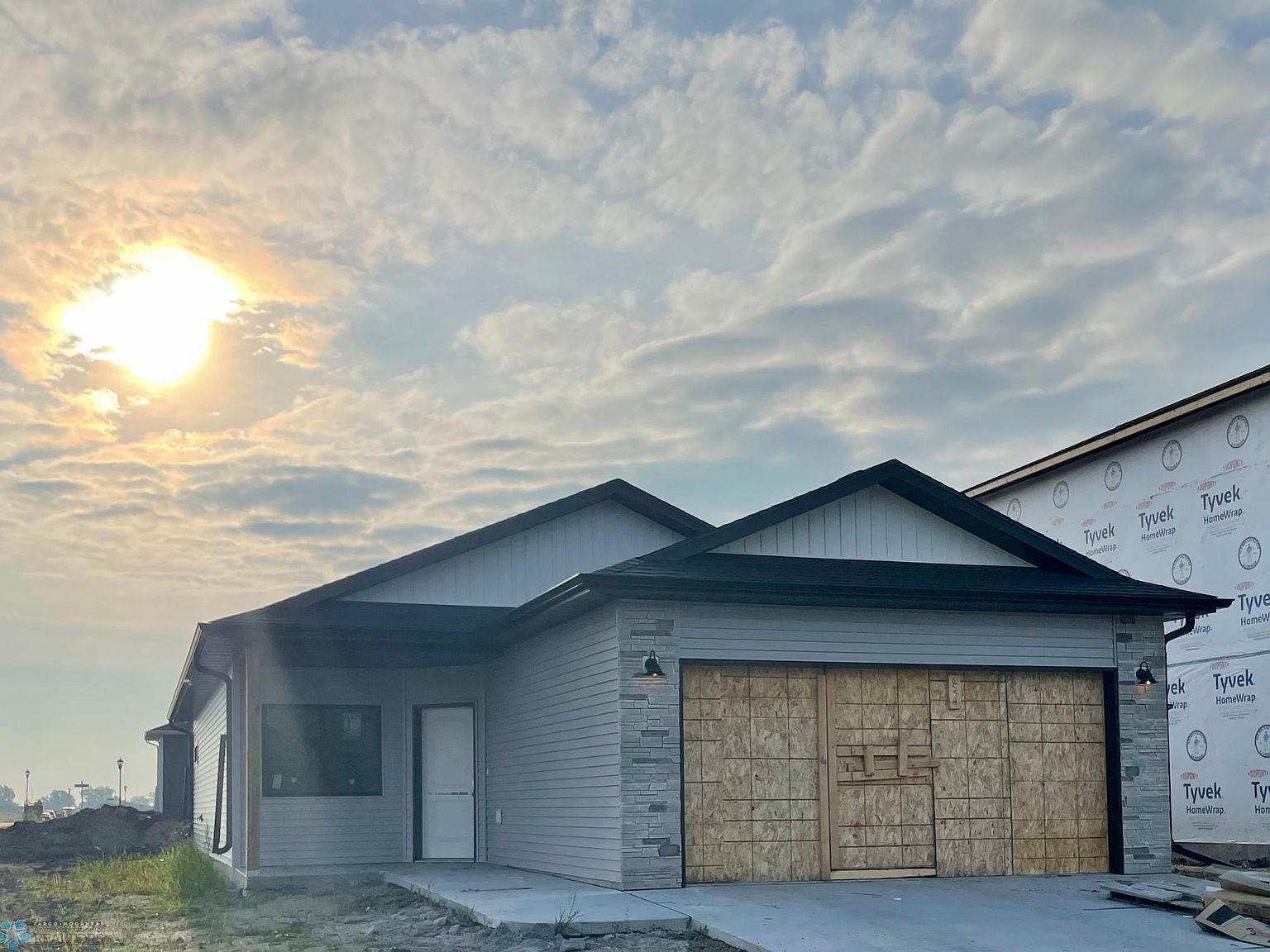 6574 68th St S Horace, ND 58047 - Thumbnail 2