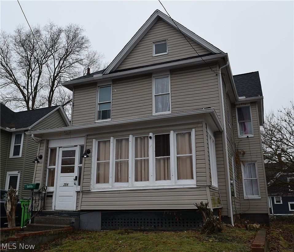284 3rd St NW Barberton, OH 44203 - Thumbnail 2