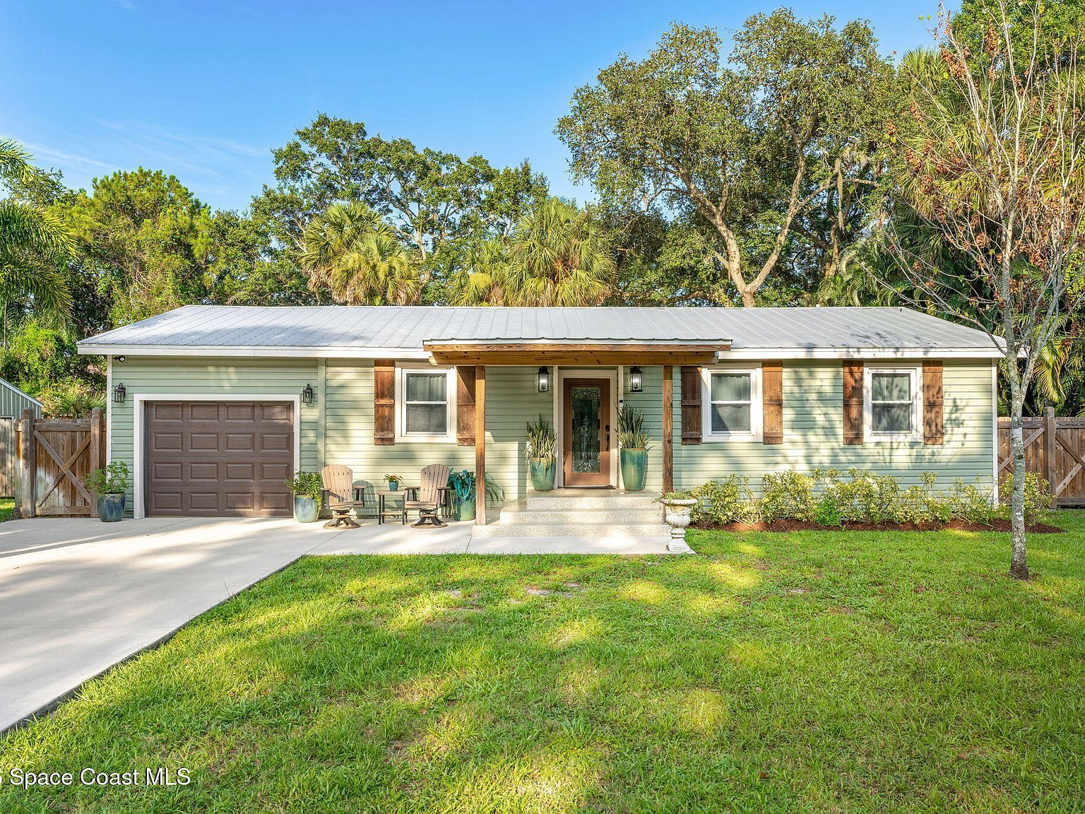 148 Easy St Melbourne, FL 32934 - Thumbnail 2