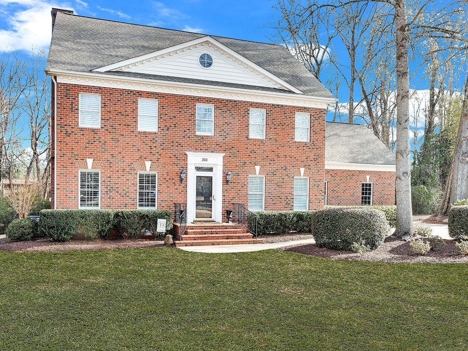 300 Silverleaf Ct Greenville, NC 27834 - Thumbnail 2