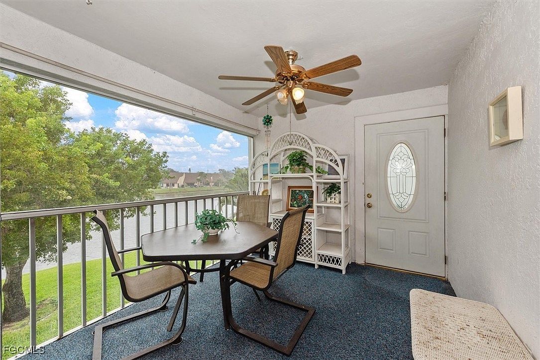 6852 Sandtrap Dr APT 4 Fort Myers, FL 33919 - Thumbnail 2