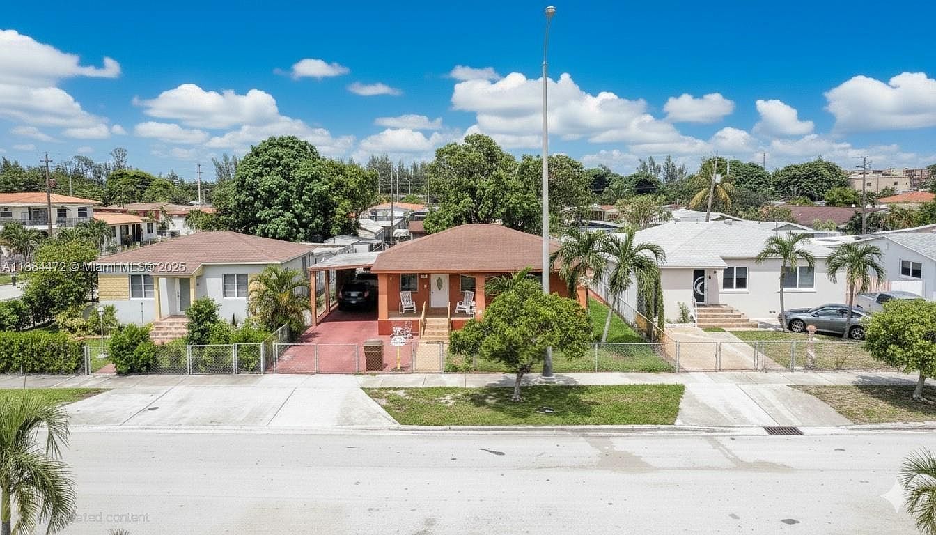 309 E 18th St Hialeah, FL 33010 - Thumbnail 2