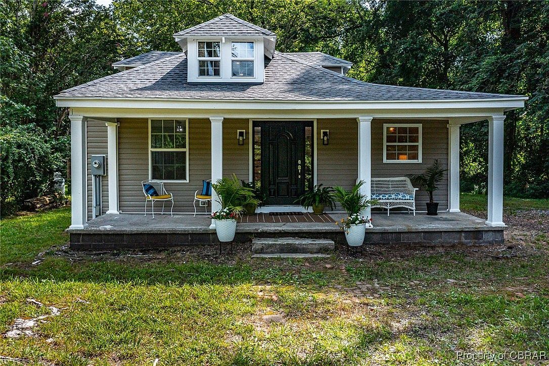 644 Prentice Creek Rd Kilmarnock, VA 22482 - Thumbnail 2