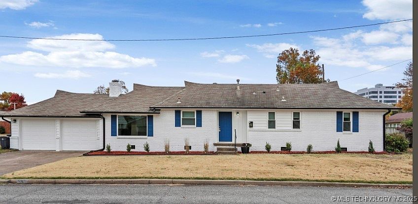 5921 S Sandusky Ave Tulsa, OK 74135 - Thumbnail 2