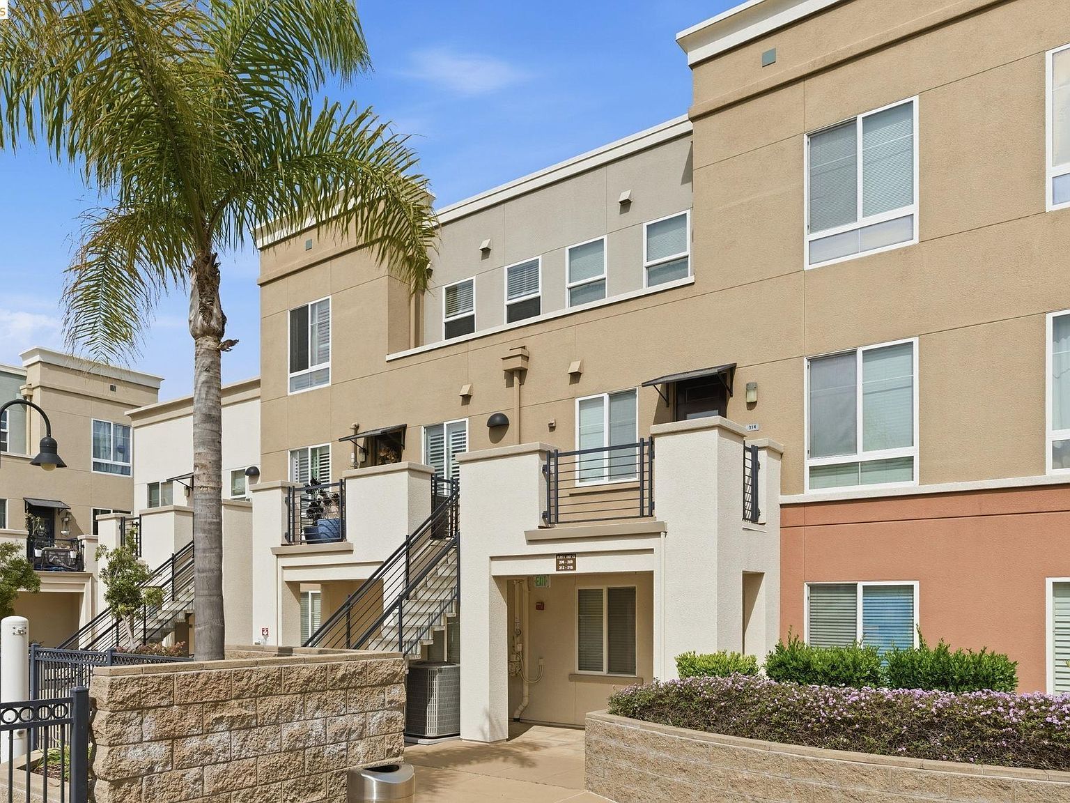 88 E 6th St Unit 313 Pittsburg, CA 94565  | Condominium