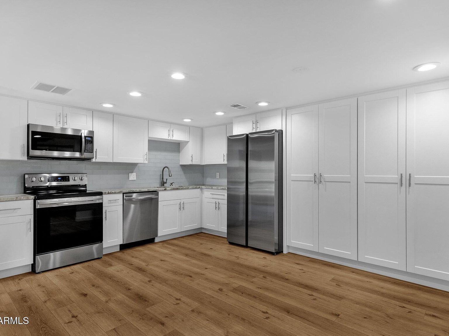 7920 E Camelback Rd UNIT 104 Scottsdale, AZ 85251 - Thumbnail 2