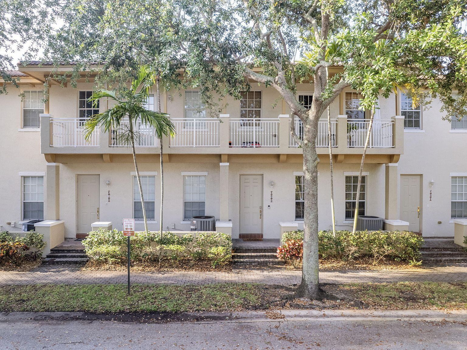 600 NW 24th Ave Boynton Beach, FL 33426 - Thumbnail 2