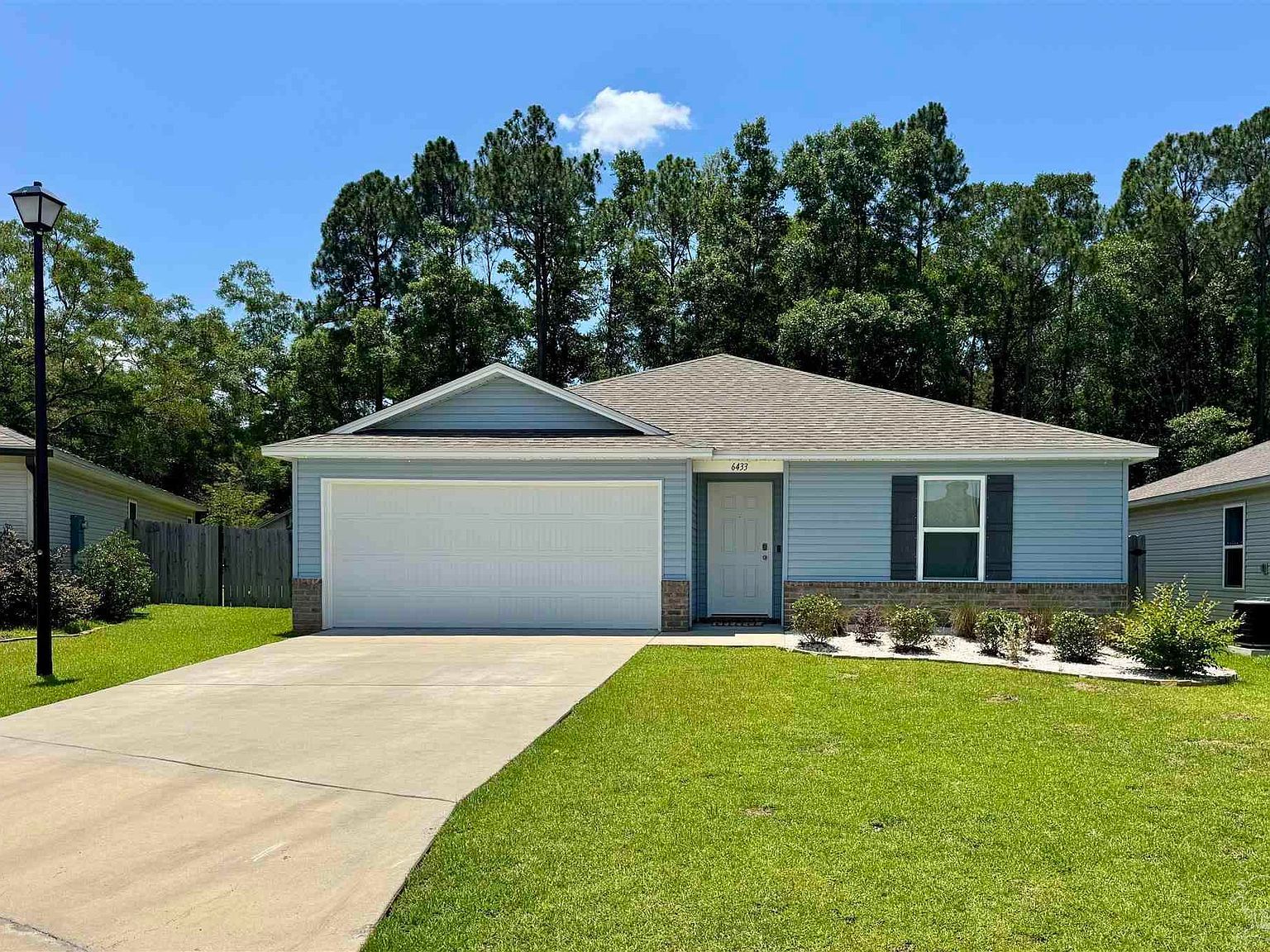 6433 June Bug Dr Milton, FL 32583, 32583
