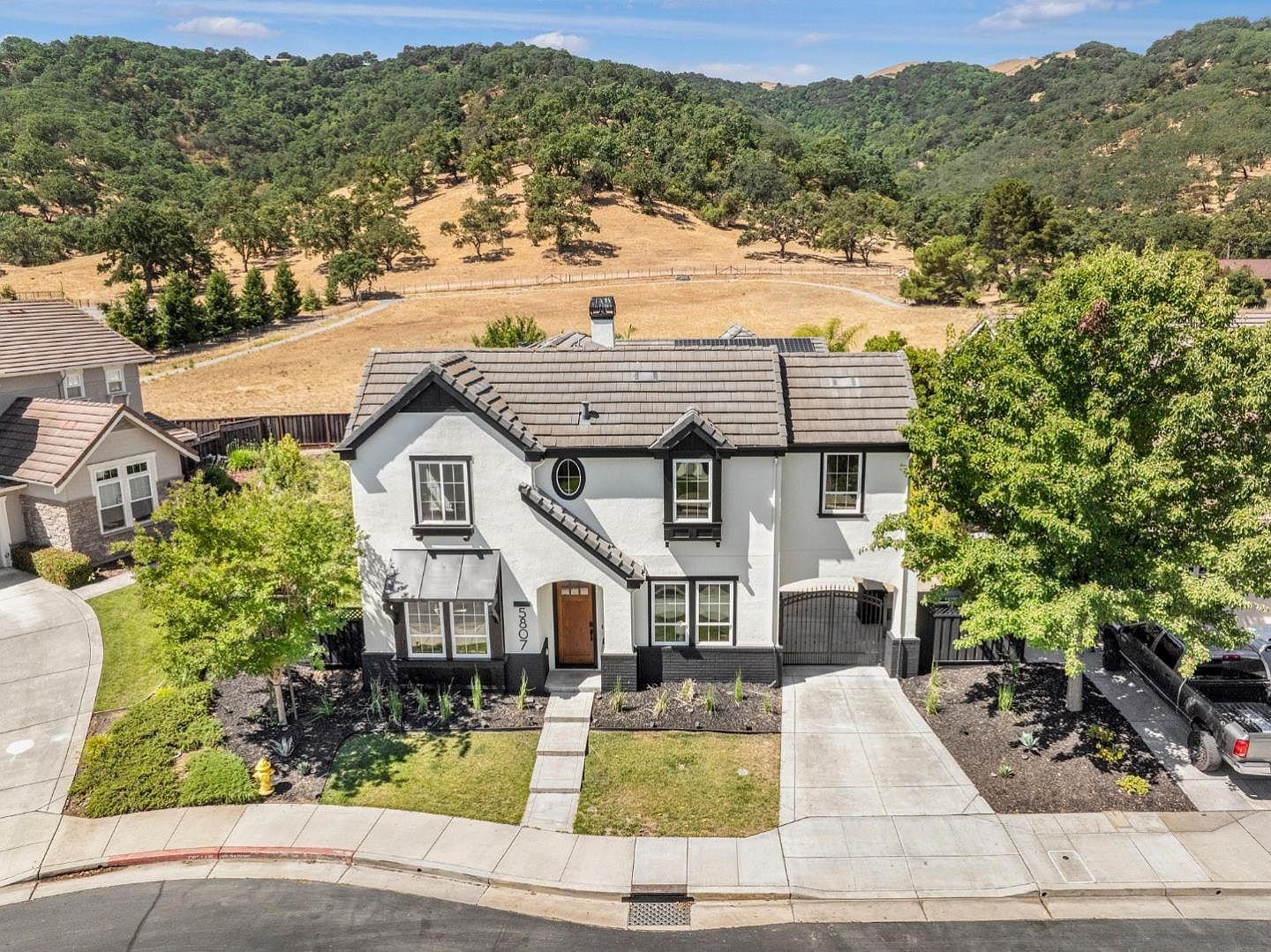 5807 Casita Way Gilroy, CA 95020 - Thumbnail 2