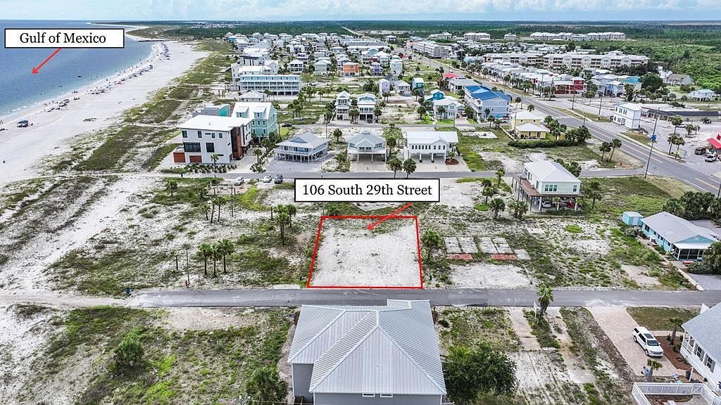 106 29th St Mexico Beach, FL 32456, 32456