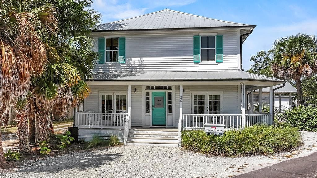 20 4th St Apalachicola, FL 32320, 32320