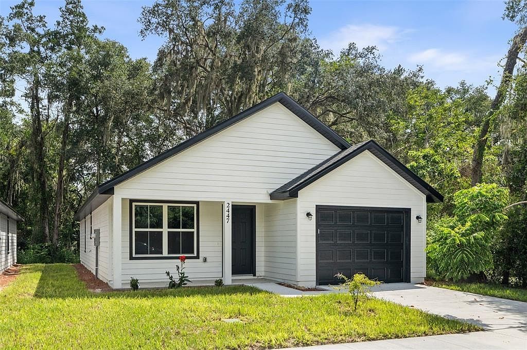 2447 SE 10TH AVENUE Gainesville, FL 32641, 32641