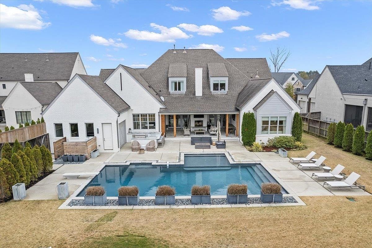 3197 Chapel Woods Cv Germantown, TN 38139 - Thumbnail 2