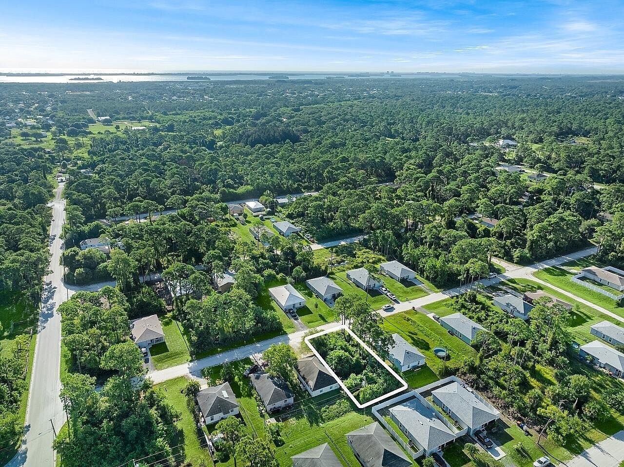 1145 10th Ct SW Vero Beach, FL 32962  | Land/Lot