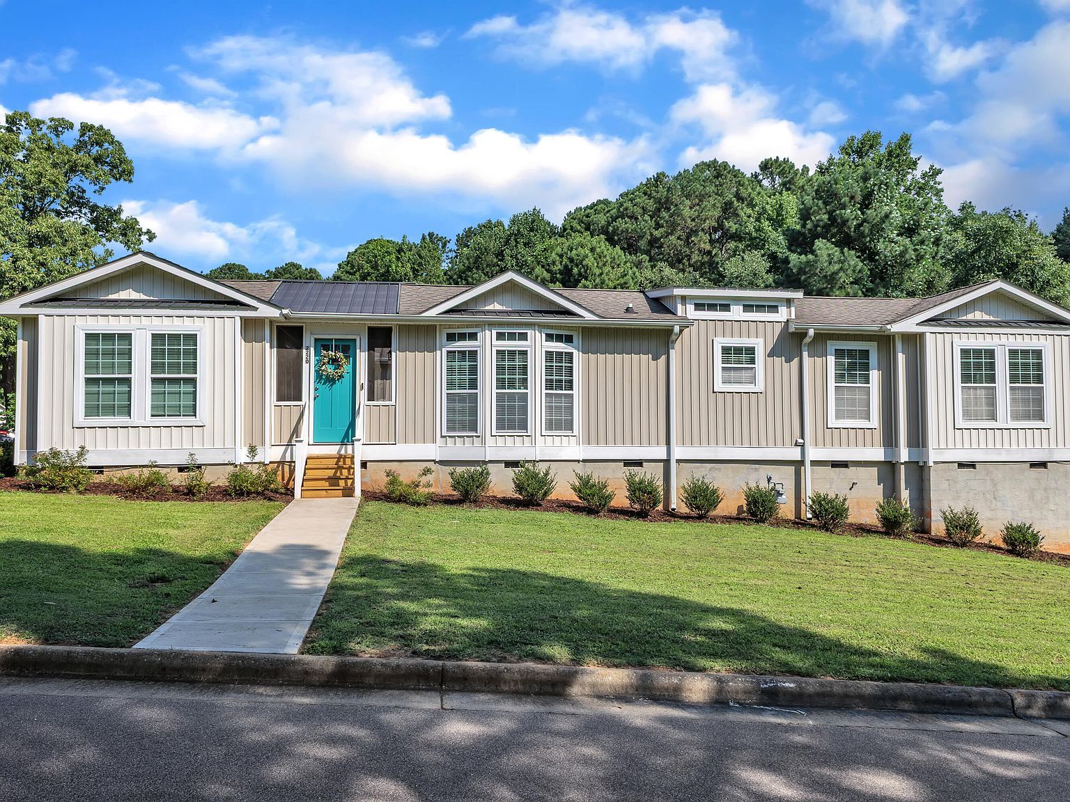 2220 Hoot Owl Ct Raleigh, NC 27603 - Thumbnail 2