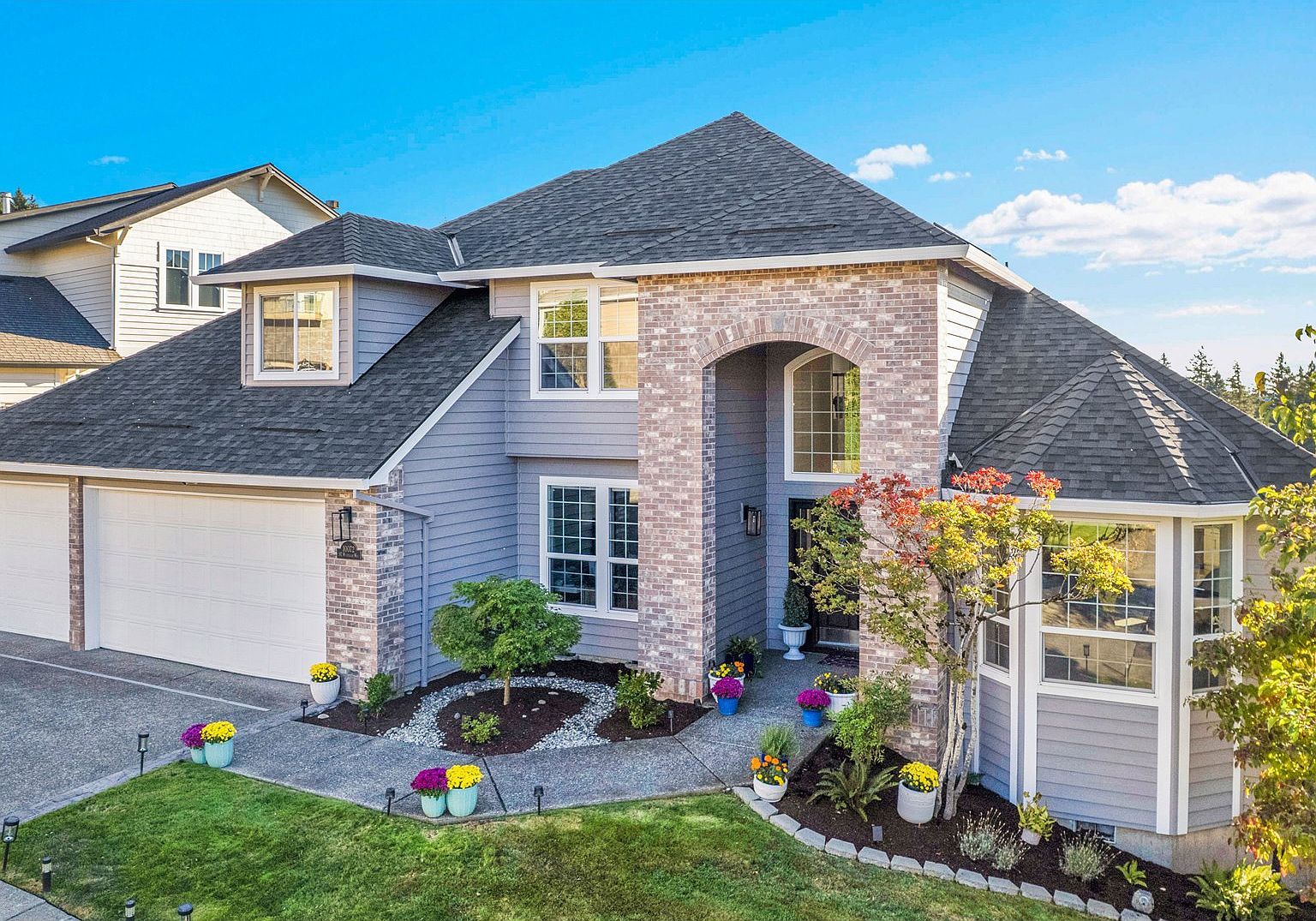 10072 SE Wyndham Way Happy Valley, OR 97086  | Single Family