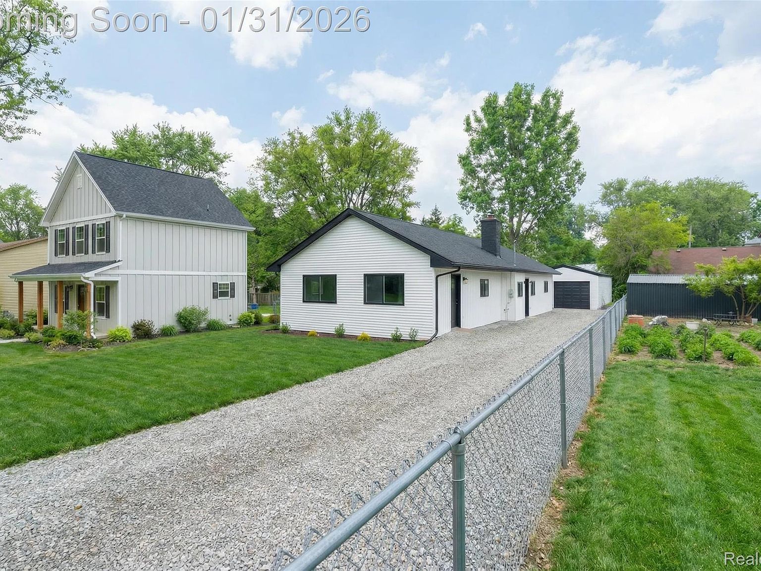 2694 Vendome Ave Rochester Hills, MI 48309 - Thumbnail 2