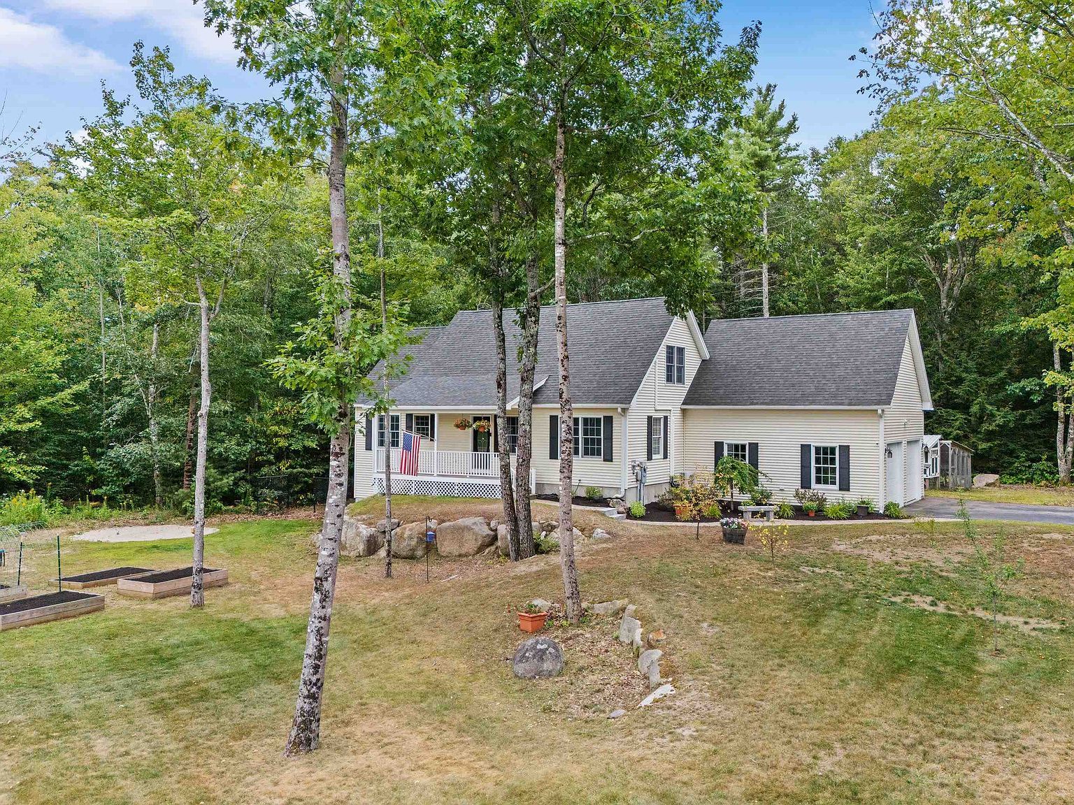 31 Ingalls Ter Alton Bay, NH 03809 - Thumbnail 2