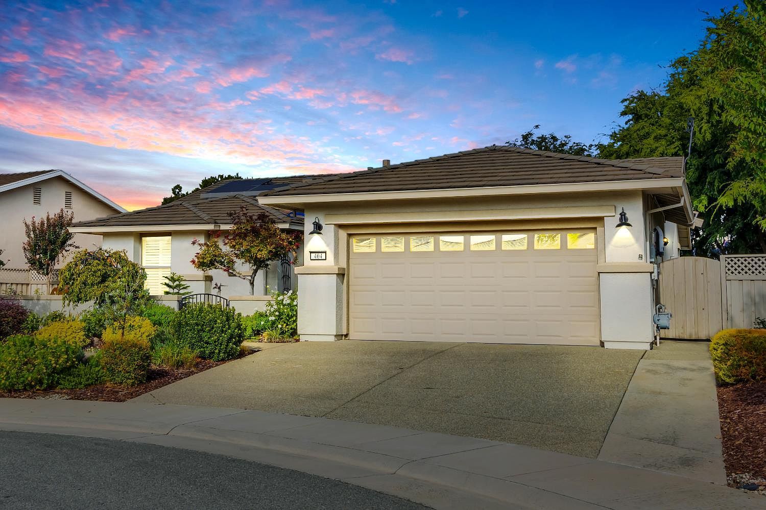 404 Mossy Ct Lincoln, CA 95648 - Thumbnail 2