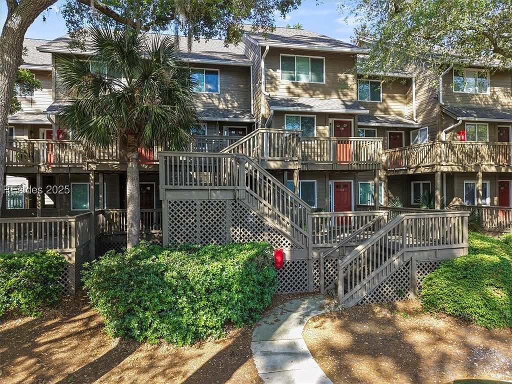 50 Yacht Cove Dr APT 324 Hilton Head Island, SC 29928 - Thumbnail 2
