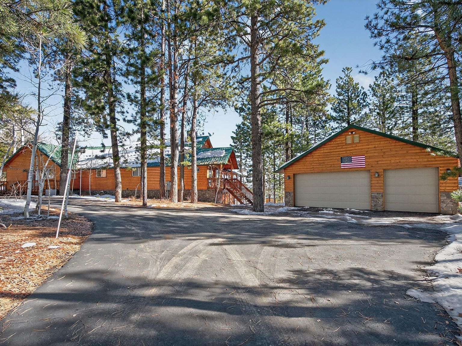 4370 N Meadow Ranch Dr Alton, UT 84710 - Thumbnail 2