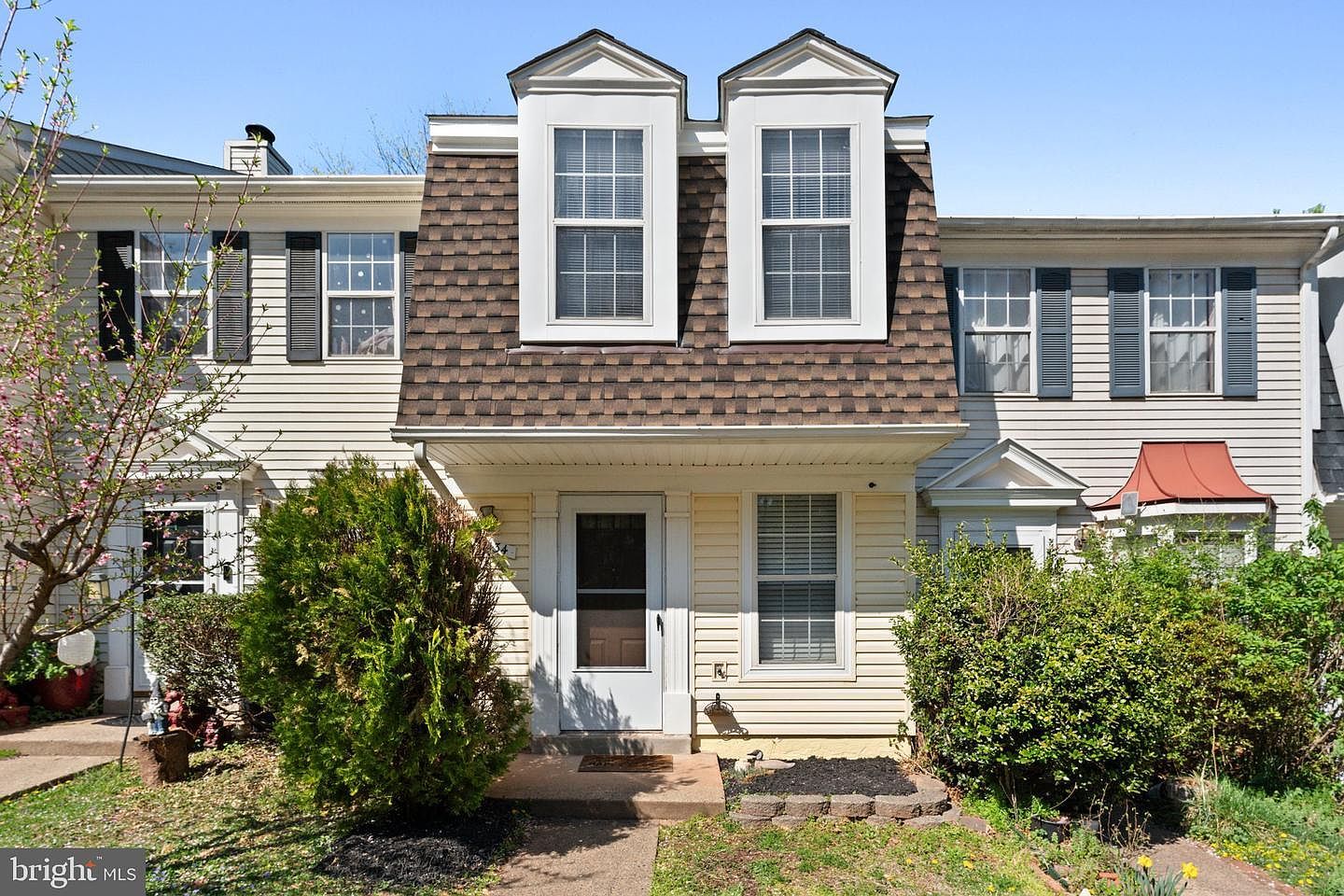 34 Palmer Ct Sterling, VA 20165  | New build