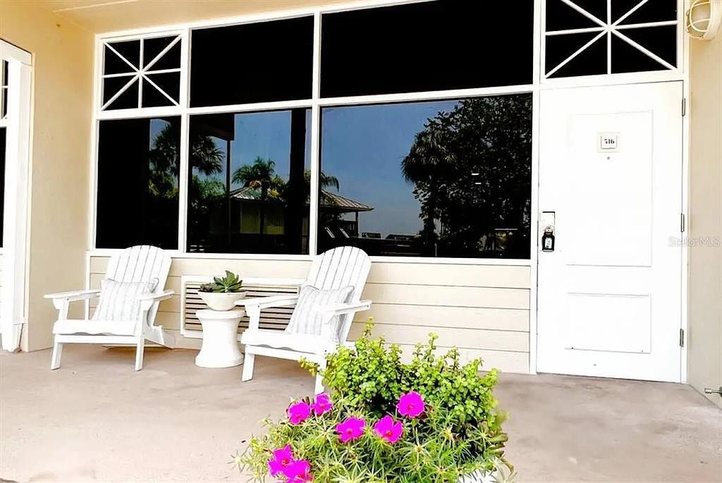 611 Destiny Dr #516 Ruskin, FL 33570 - Thumbnail 2