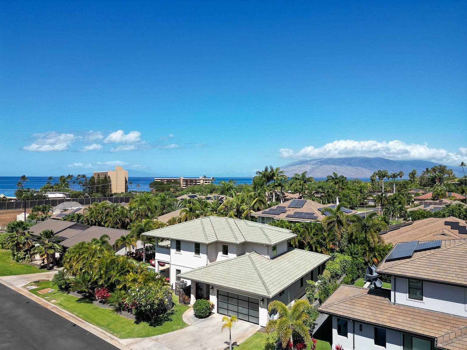 144 Hoolapa St Kihei, HI 96753 - Thumbnail 2
