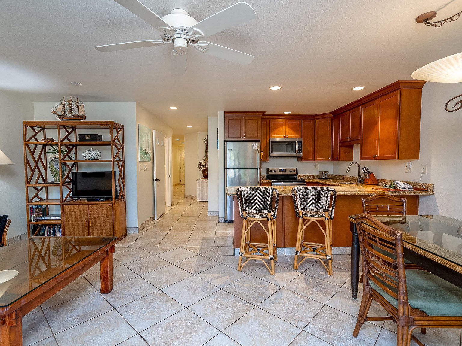 2777 S Kihei Rd APT F103 Kihei, HI 96753 - Thumbnail 2