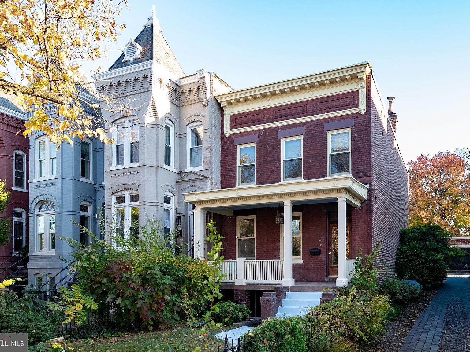 649 S Carolina Ave SE Washington, DC 20003 - Thumbnail 2