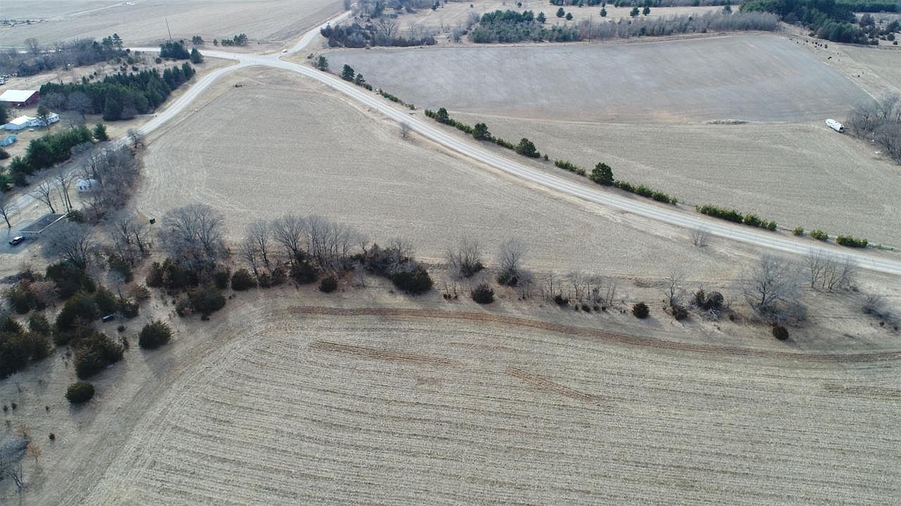 1 State Highway 22 Montello, WI 53949 - Thumbnail 2