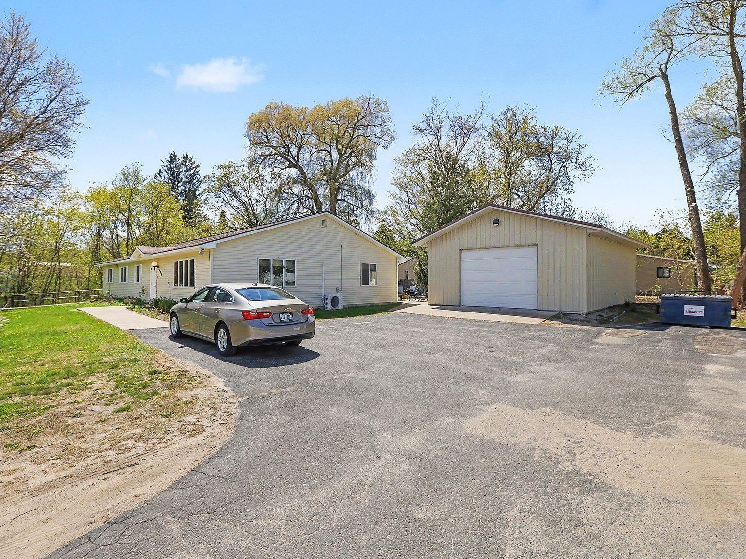 109 Pine St East Jordan, MI 49727, 49727