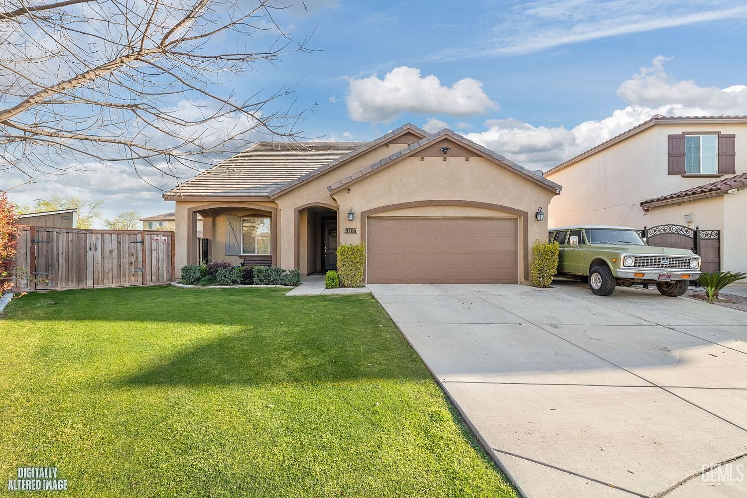 9705 Dutchman Peak Ln Bakersfield, CA 93311 - Thumbnail 2