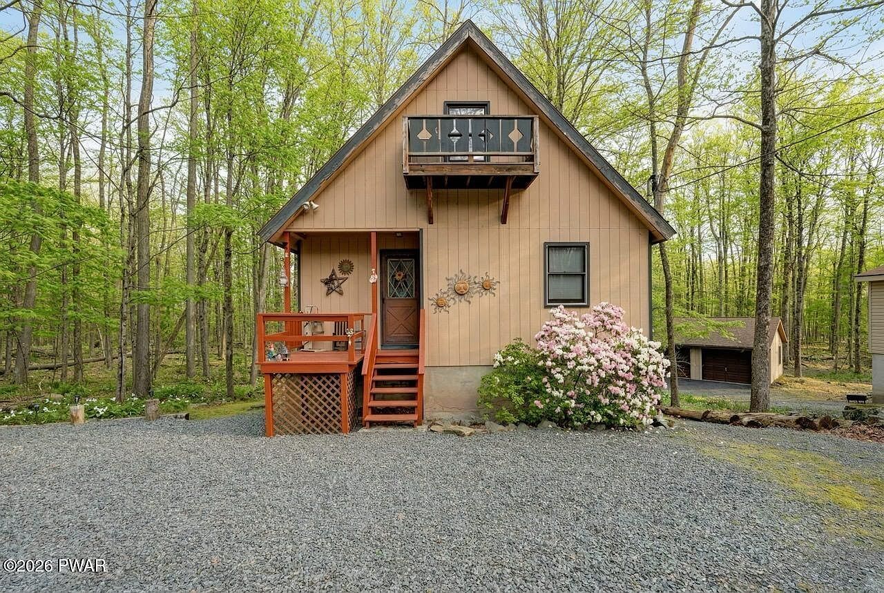 331 Chestnuthill Dr Lake Ariel, PA 18436  | Single Family