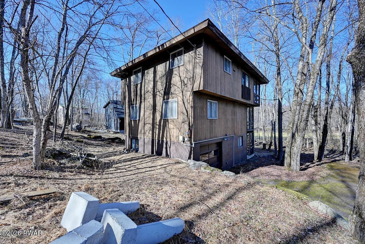 99 S Fairway Dr Lake Ariel, PA 18436  | Single Family