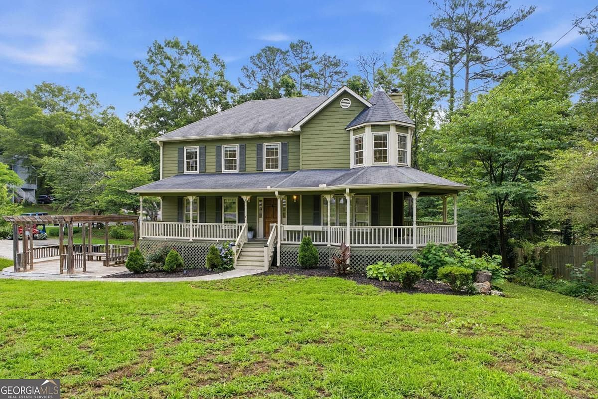 10 Bramblewood Way SW Cartersville, GA 30120  | Single Family