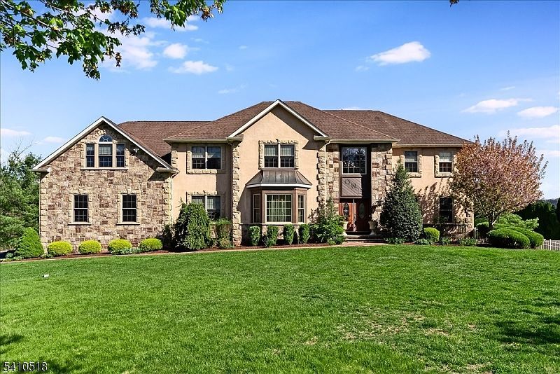 1 Brodziak Rd Denville, NJ 07834  | Single Family