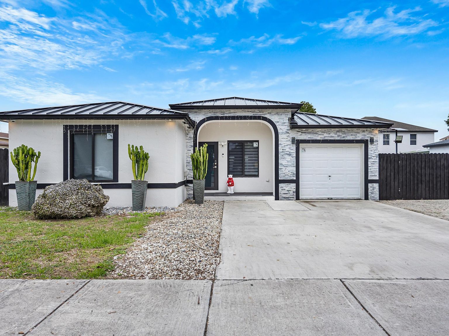 29303 SW 144th Ave Homestead, FL 33033 - Thumbnail 2