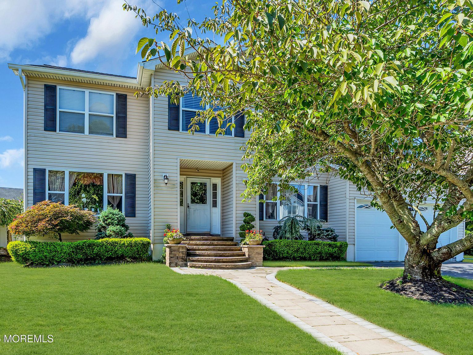 24 Abraham Dr Howell, NJ 07731 - Thumbnail 2