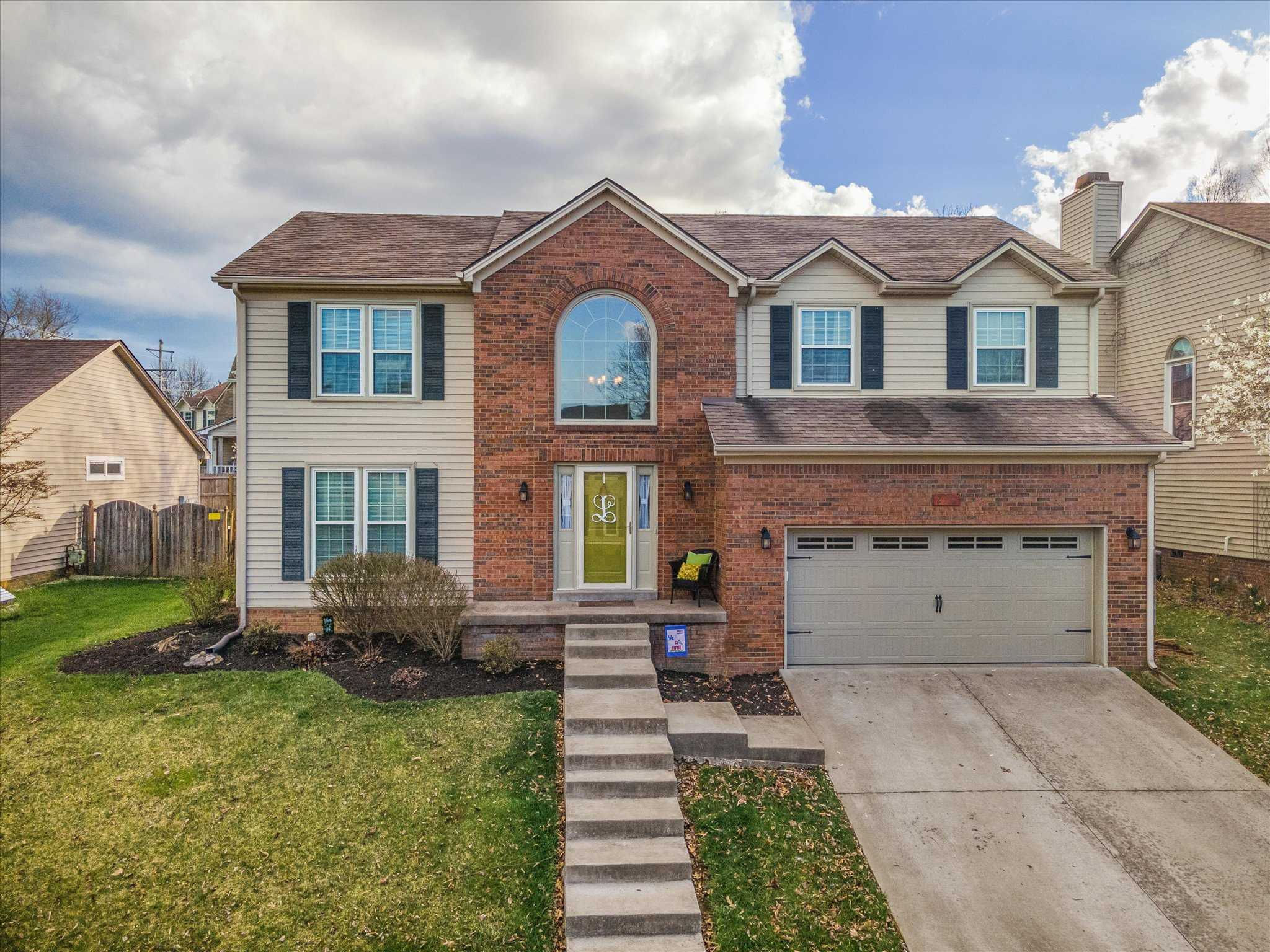 2368 Hartland Parkside Drive, Lexington, KY, USA, 40515  | Single Family