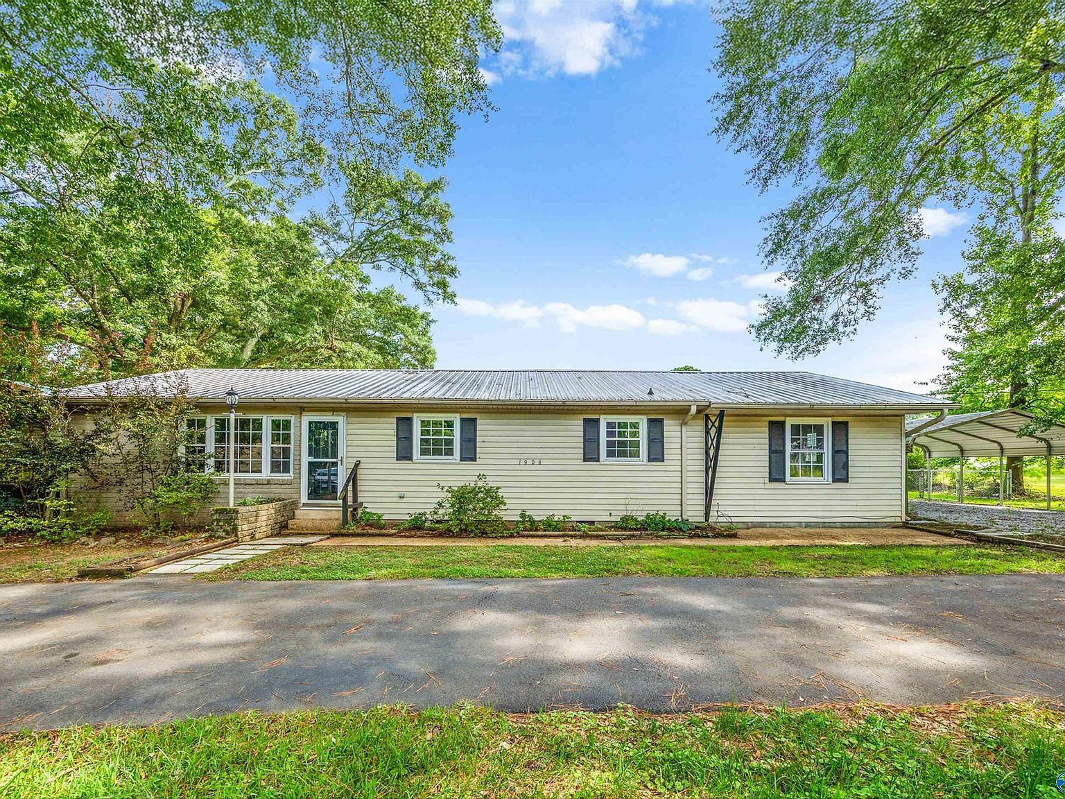 1908 Highway 36 W Hartselle, AL 35640 - Thumbnail 2