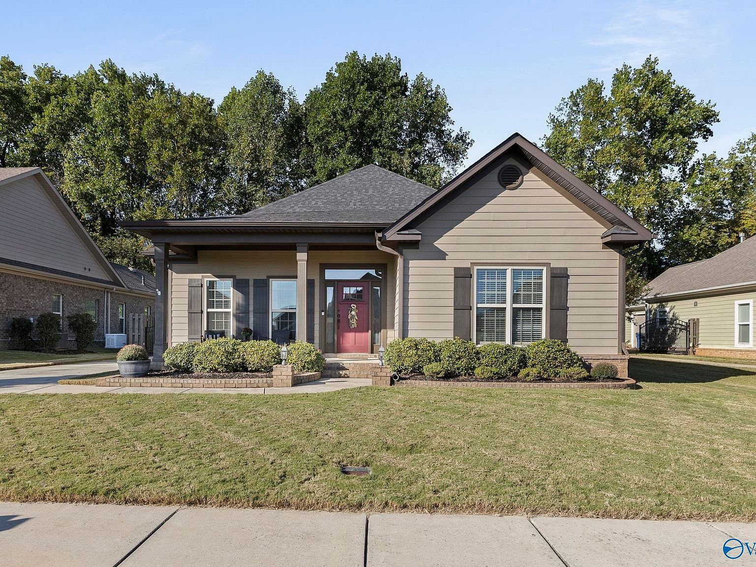 6426 Dunnavant Pl NW Huntsville, AL 35806 - Thumbnail 2