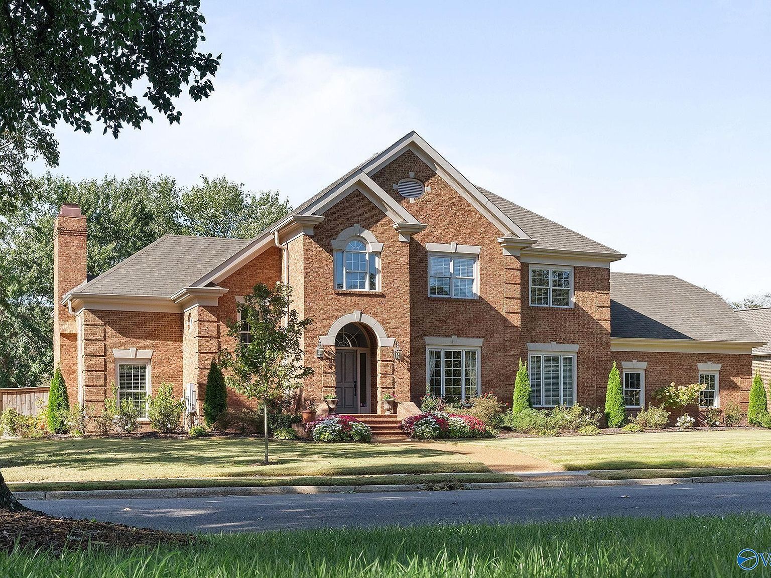 5012 Wainwright Ave SE Huntsville, AL 35802 - Thumbnail 2