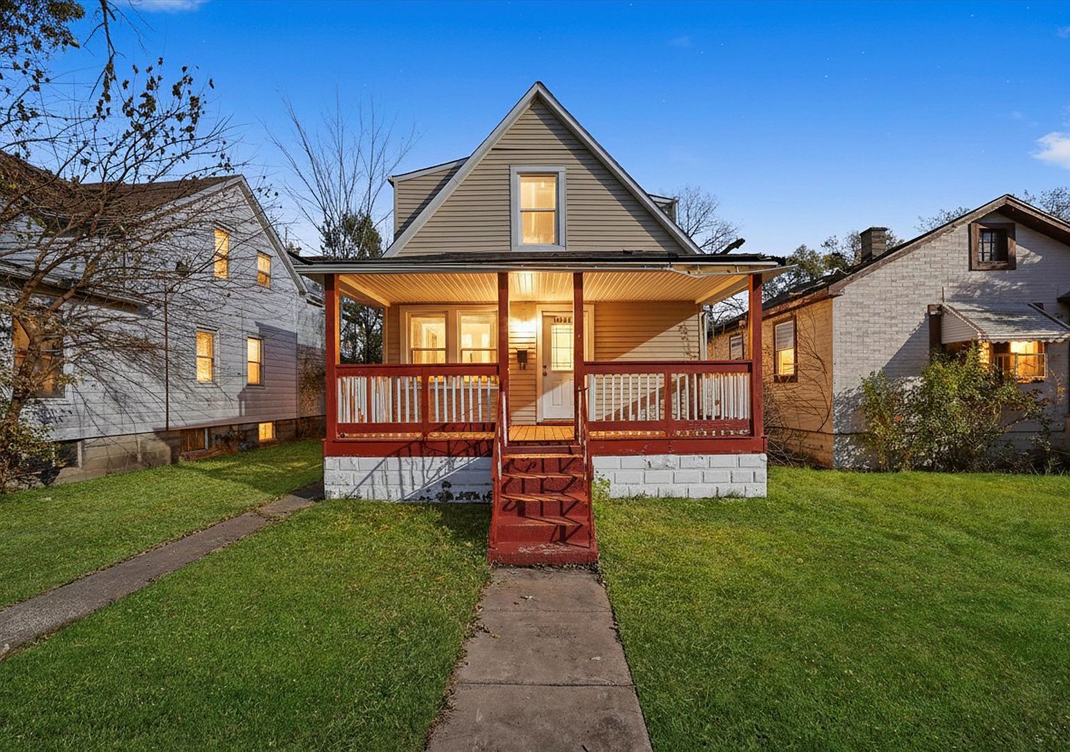 14017 S Atlantic Ave Riverdale, IL 60827 - Thumbnail 2