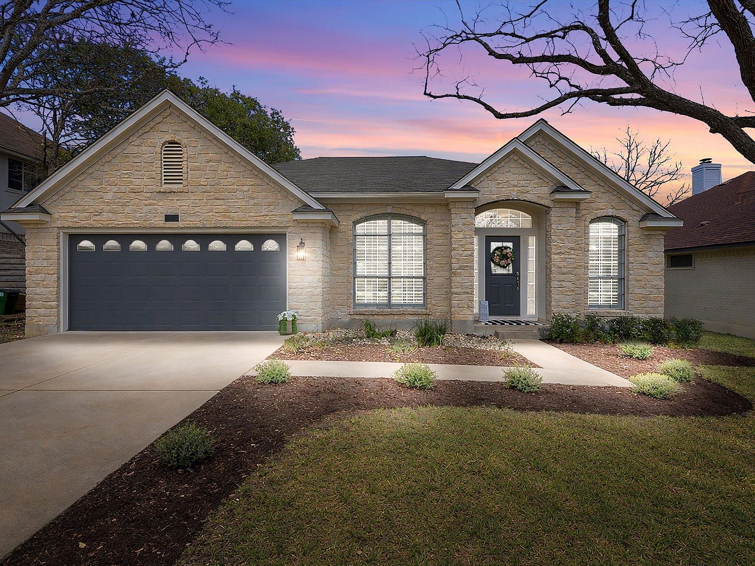 9322 Lightwood Loop Austin, TX 78748 - Thumbnail 2