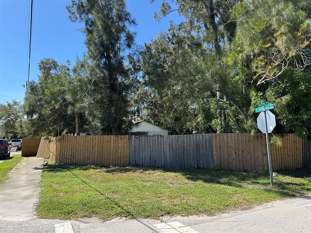 800 S Jefferson Ave LOT 21 Sarasota, FL 34237 - Thumbnail 2
