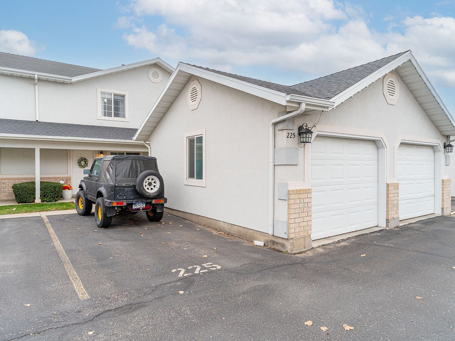 225 E 2300 N North Ogden, UT 84414 - Thumbnail 2