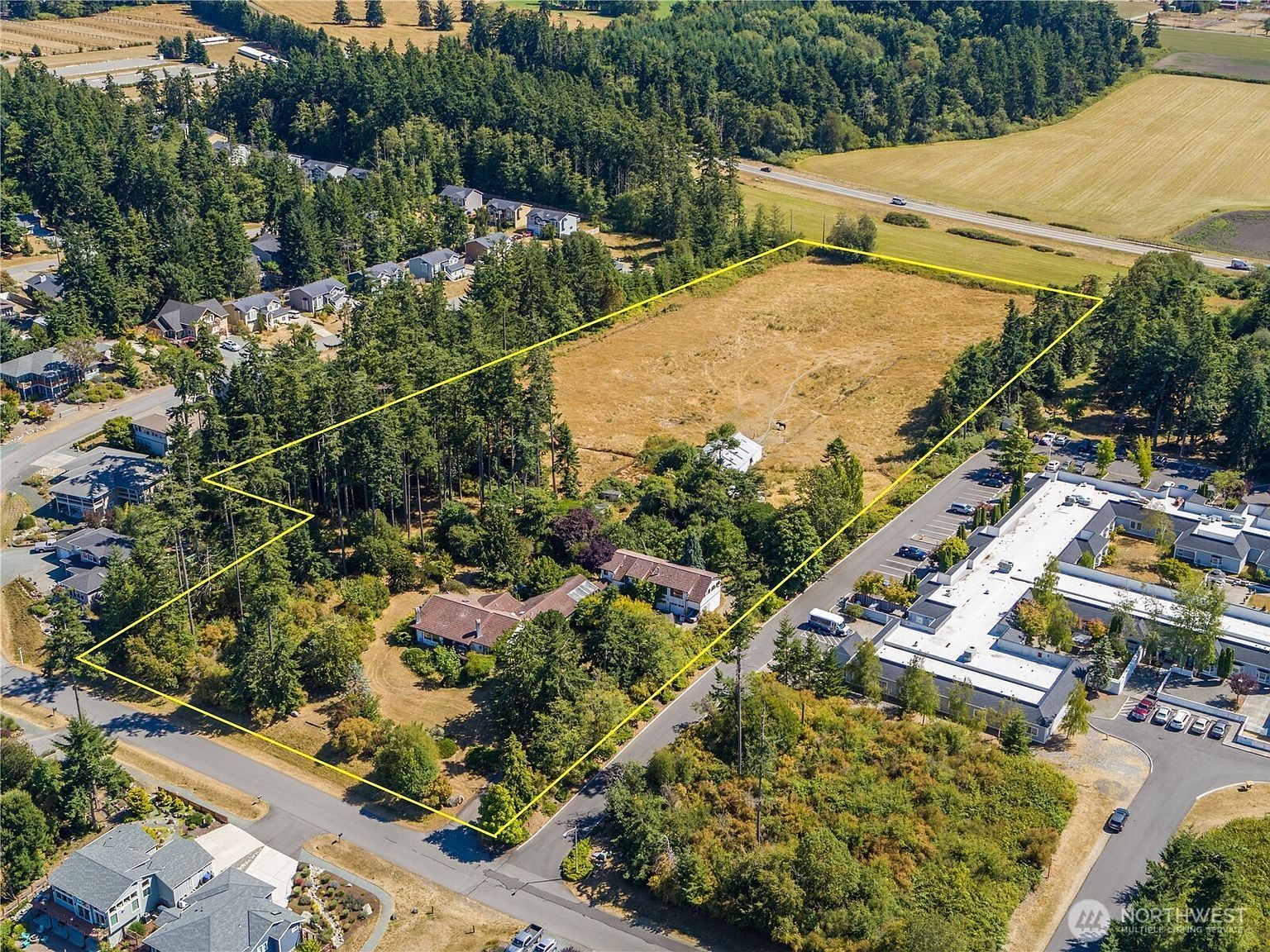 501 NE 3rd St Coupeville, WA 98239 - Thumbnail 2