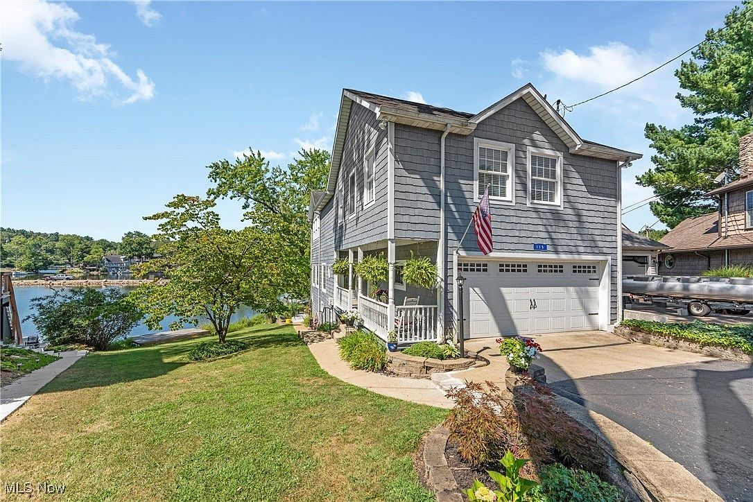 115 Spruce Dr NW North Canton, OH 44720 - Thumbnail 2