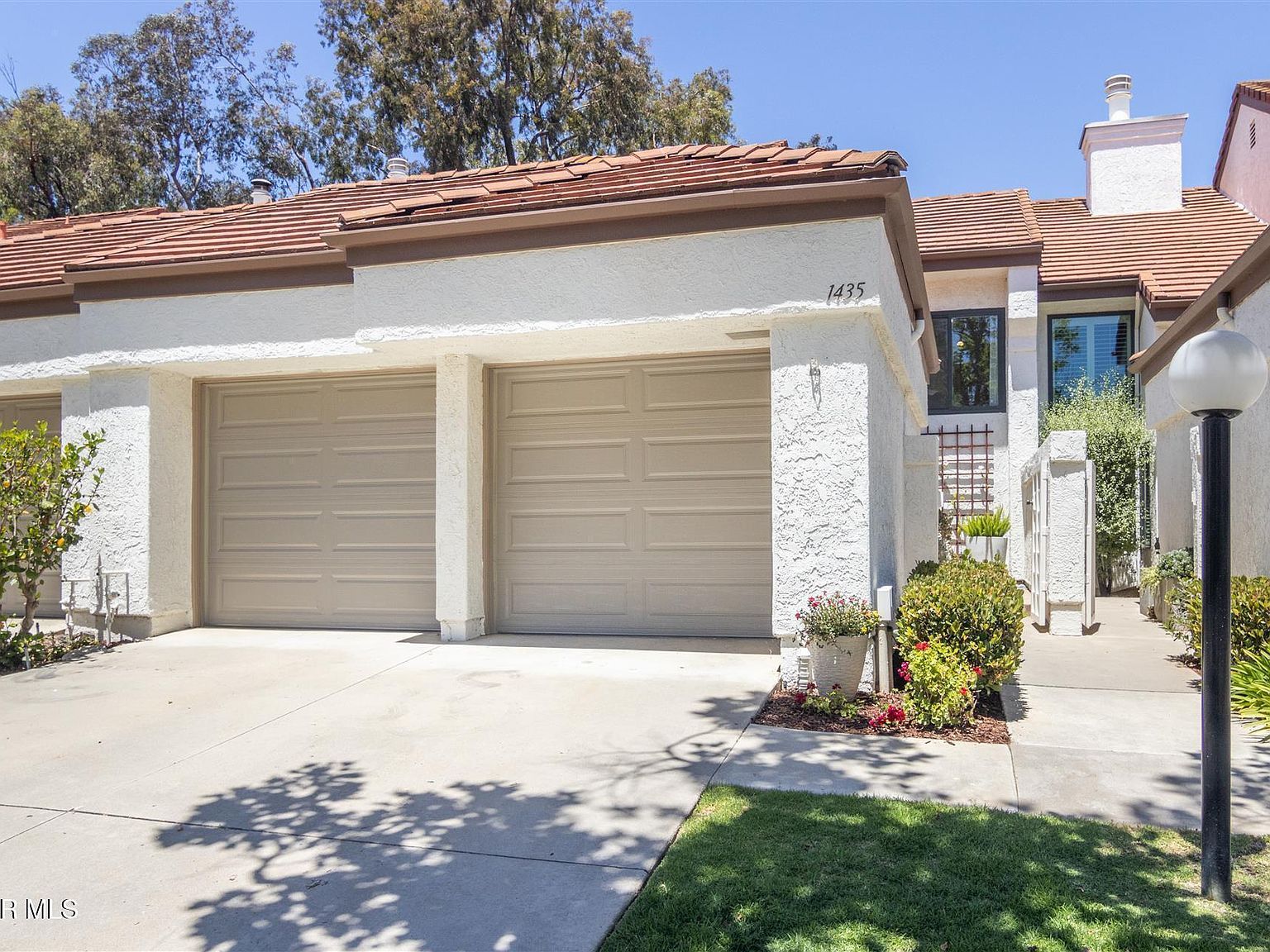 1435 Calle Lozano Camarillo, CA 93012 - Thumbnail 2